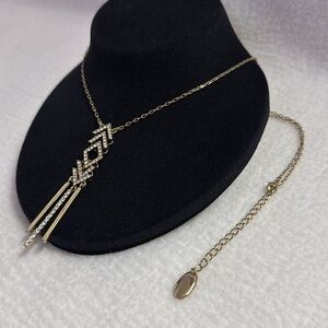 Stunning Nicole Miller 17” Gold-Tone Necklace with Rhinestone Pendant